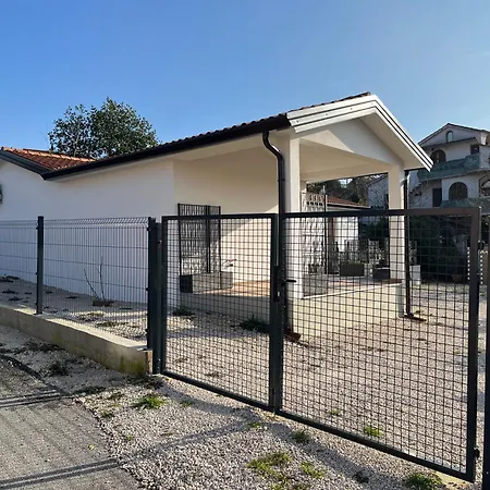 Modestos Nest - Casa Con Giardino Privato Per Due