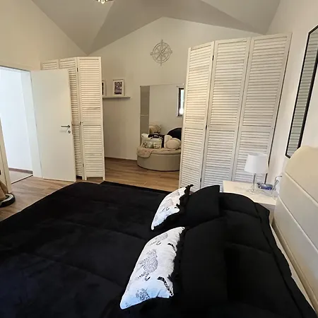 Modestos Nest - Casa Con Giardino Privato Per Due